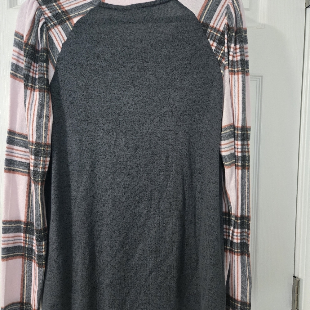 Long sleeve top